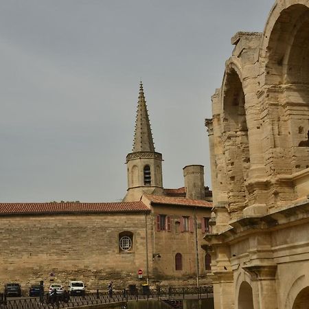 Aux Pieds Des Arenes Leilighet Arles Eksteriør bilde