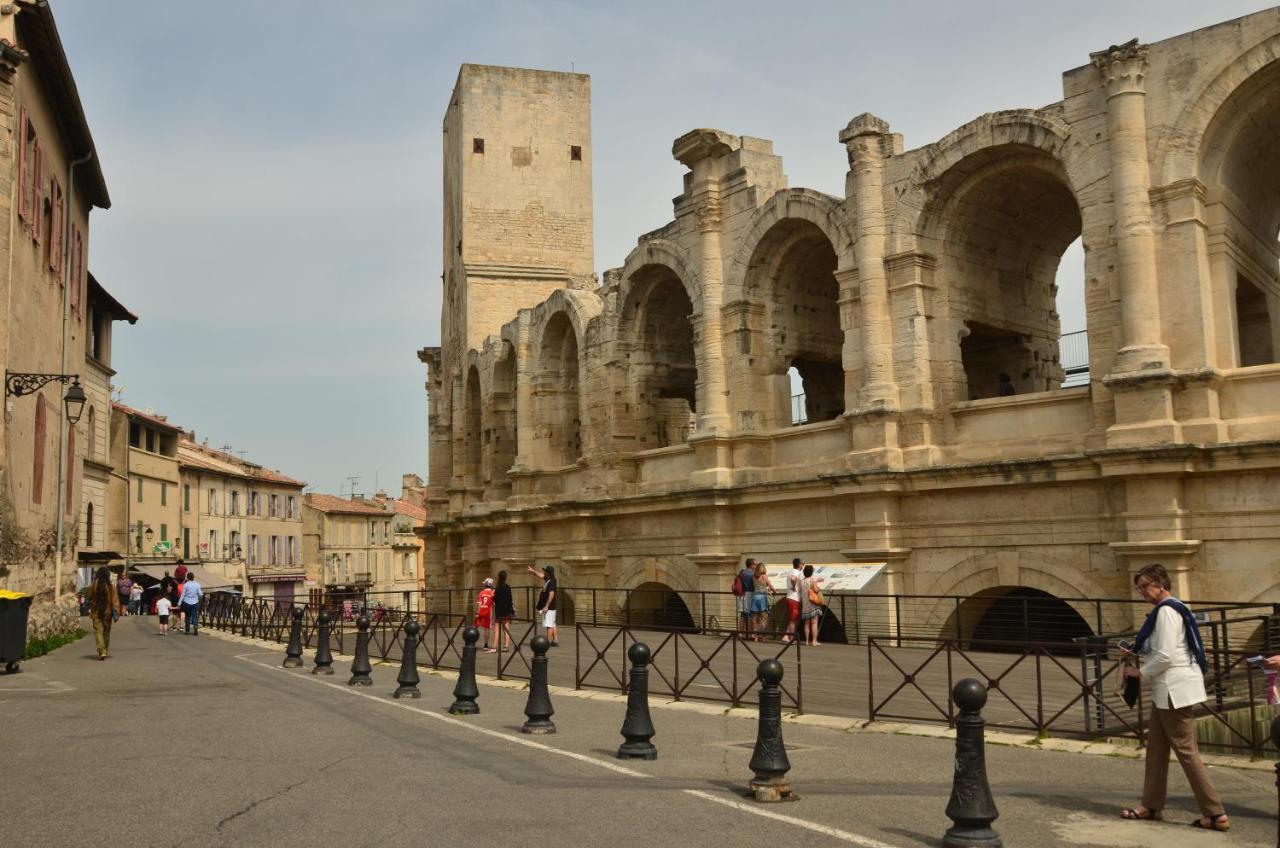 Aux Pieds Des Arenes Leilighet Arles Eksteriør bilde