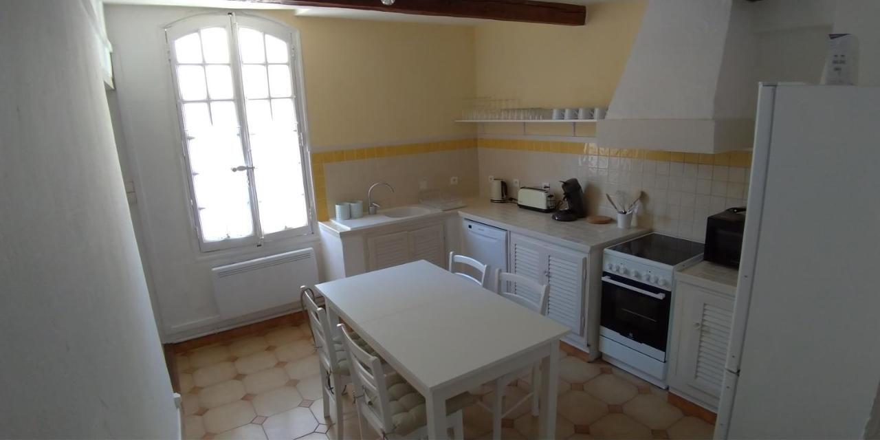 Aux Pieds Des Arenes Leilighet Arles Eksteriør bilde