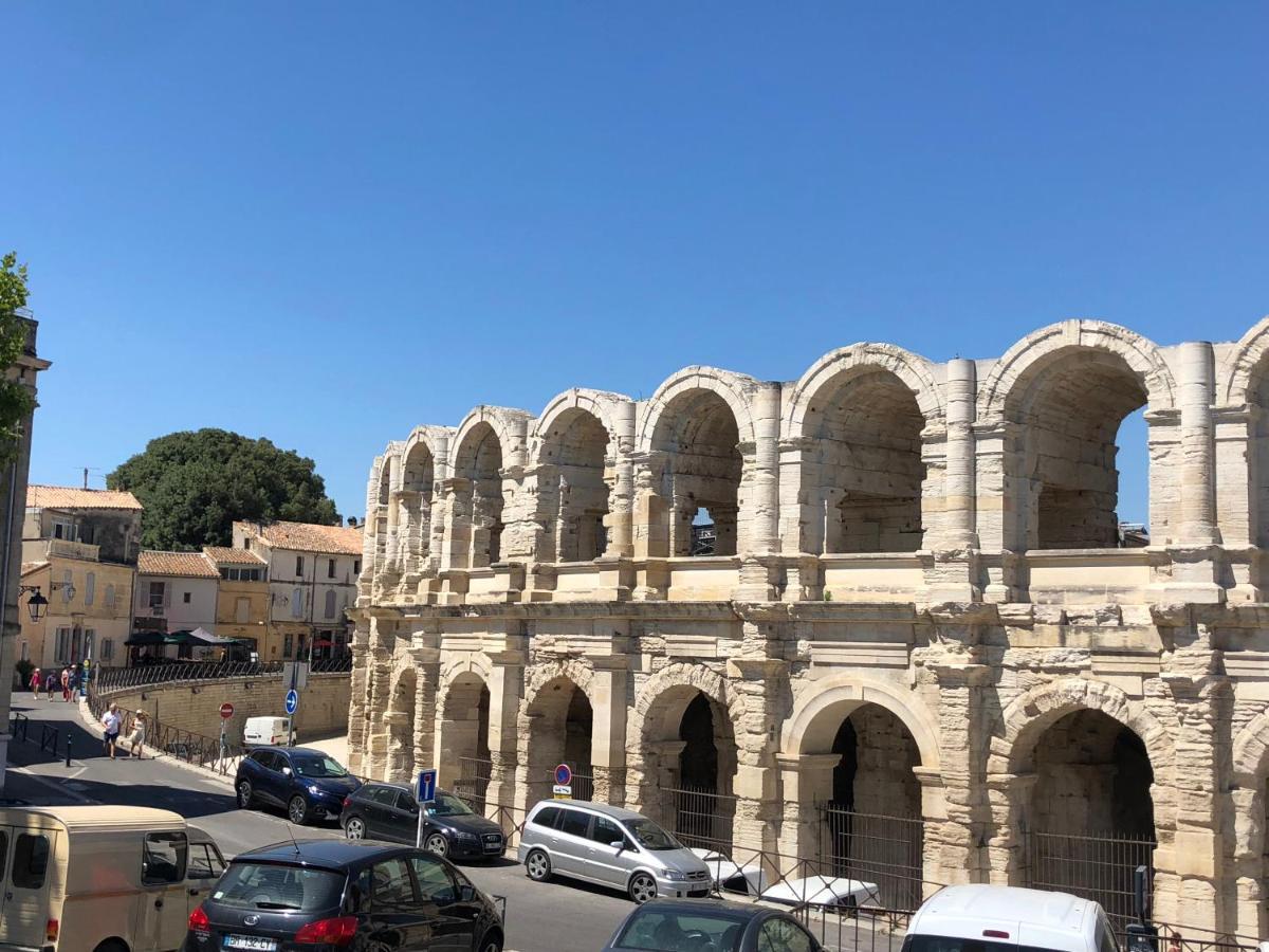 Aux Pieds Des Arenes Leilighet Arles Eksteriør bilde